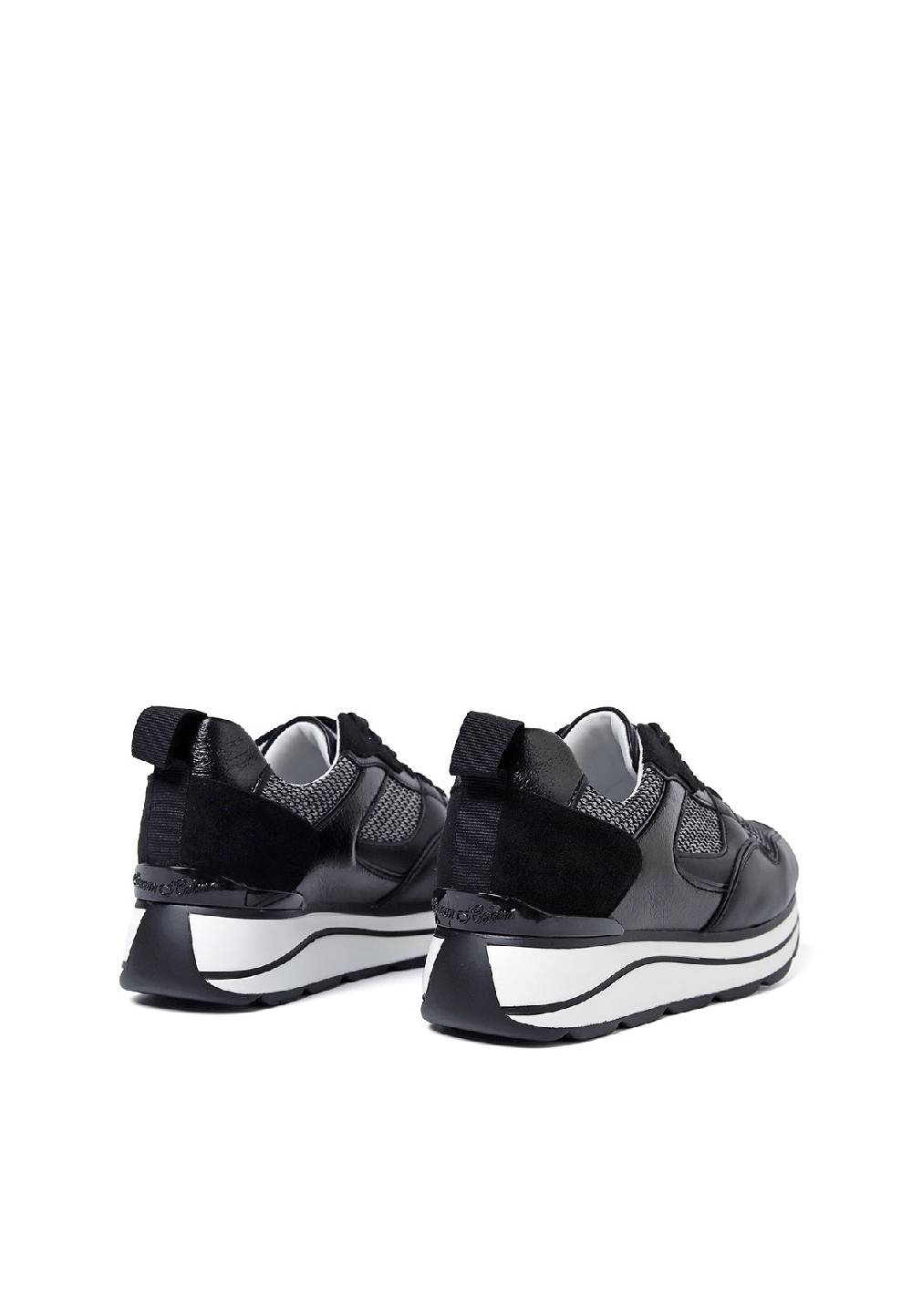 Queen Helena Sneakers - X28-35 In vendita