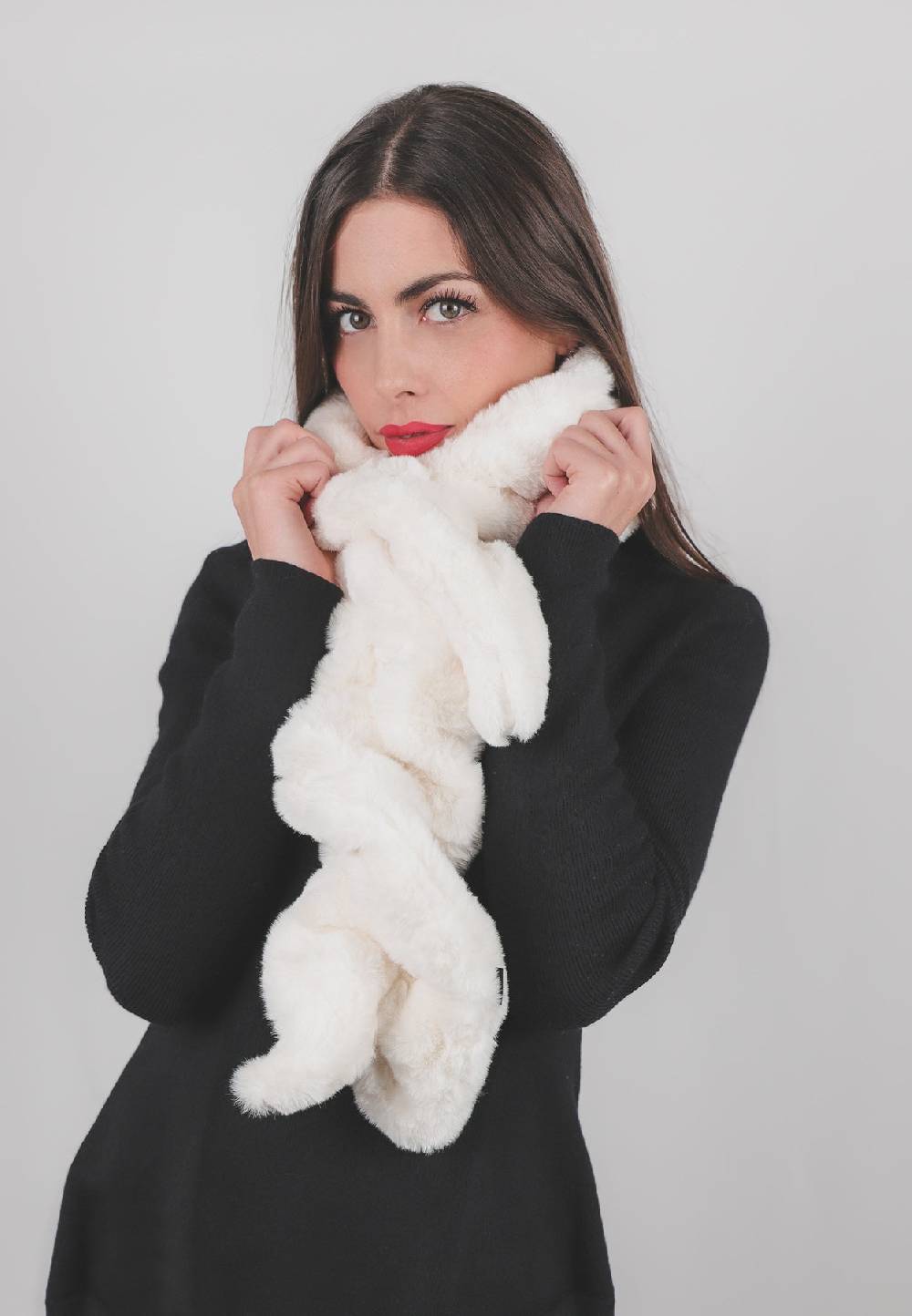 Queen Helena Sciarpa peluche - SC01 Enormi sconti