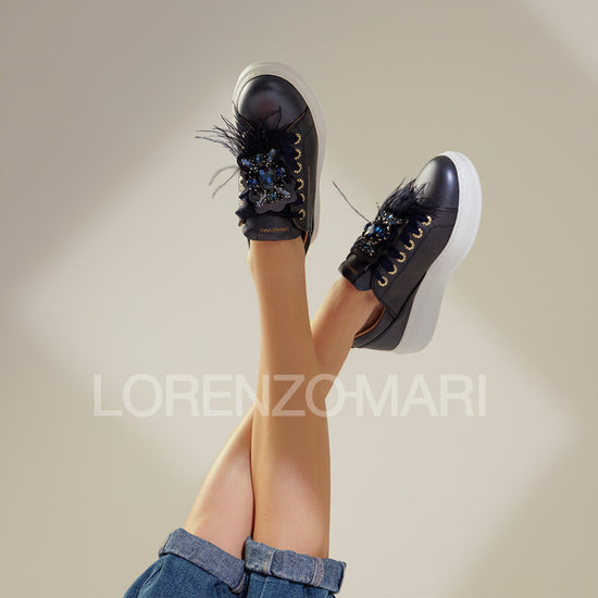 Lorenzo Mari Laura Blu In Linea