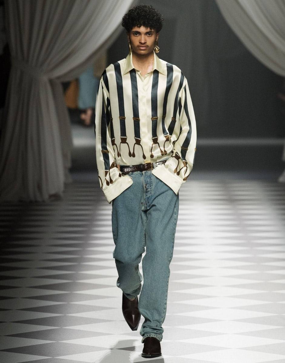 Love Moschino Camicia in raso Suspenders Print Saldi Di Fabbrica