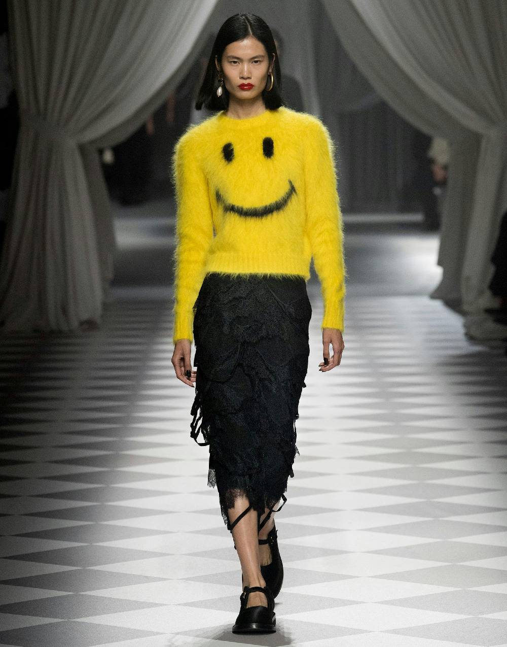 Love Moschino Pullover in mohair garzato Smiley Moda