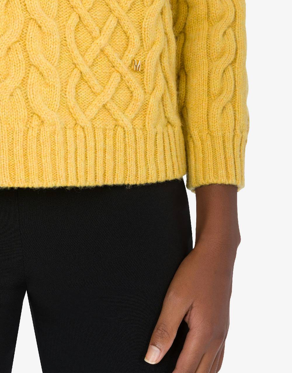 Love Moschino Pullover in shetland Golden M Prezzo Ridotto
