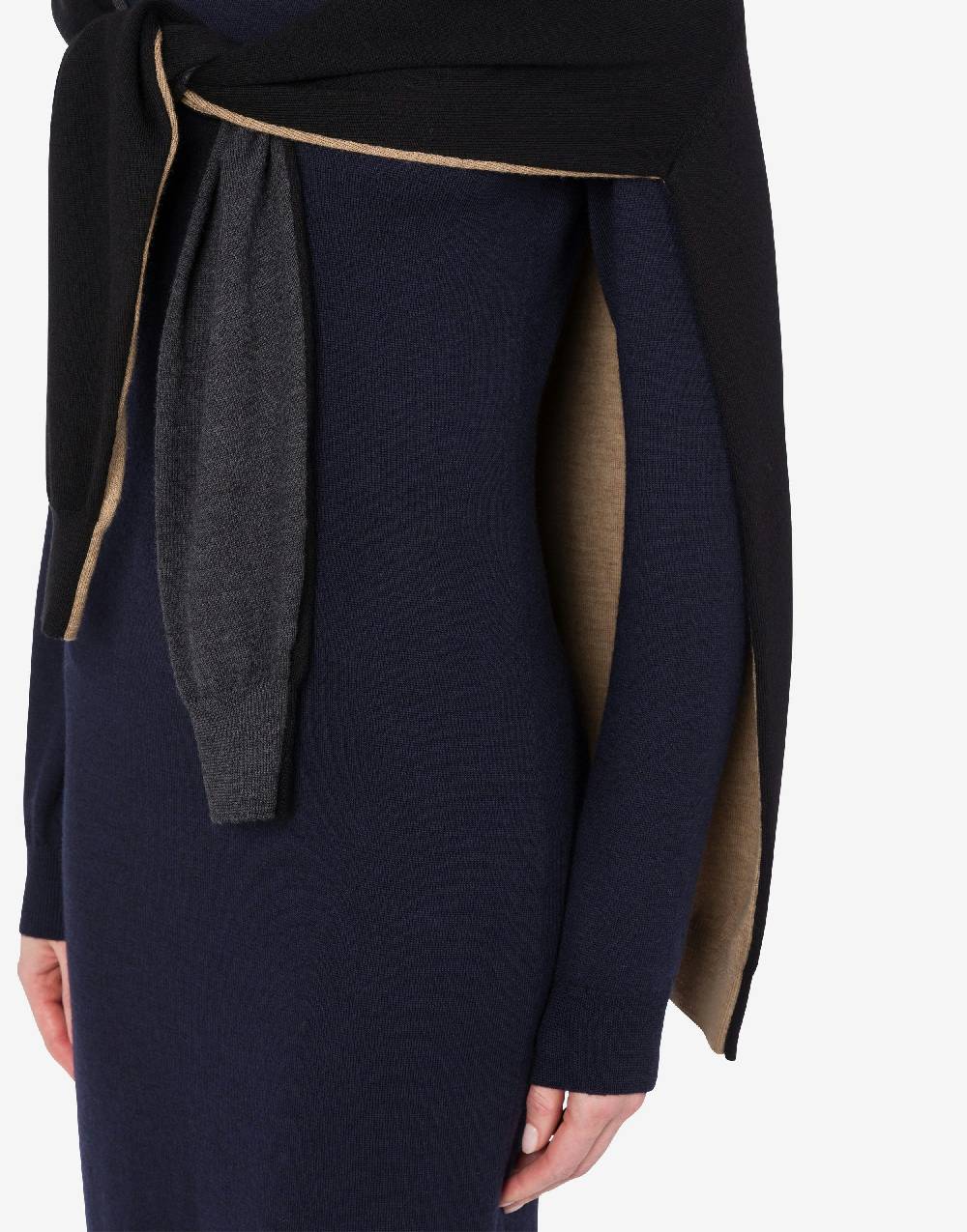 Love Moschino Abito in lana Layer Up In Vendita