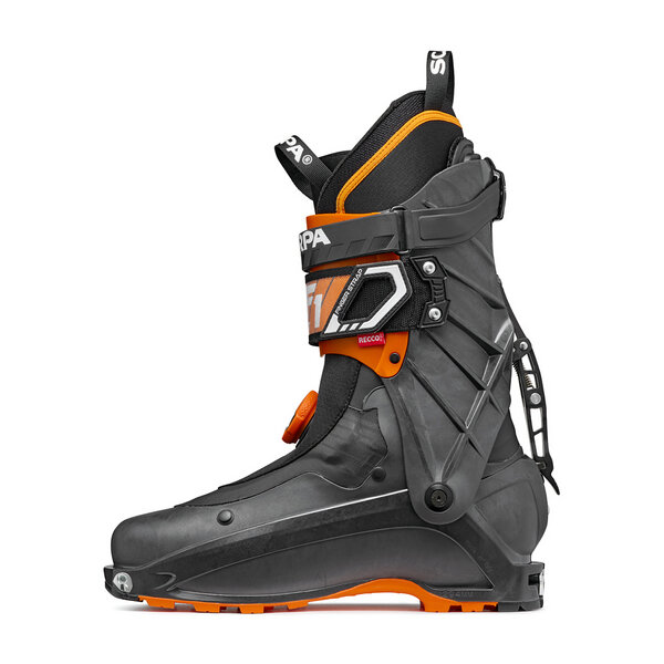 Scarpa F1 LT For all skiers who look for lightness In Linea