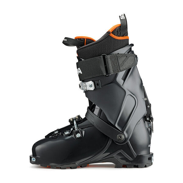 Scarpa MAESTRALE RE-MADE Save renew re-made Qualità
