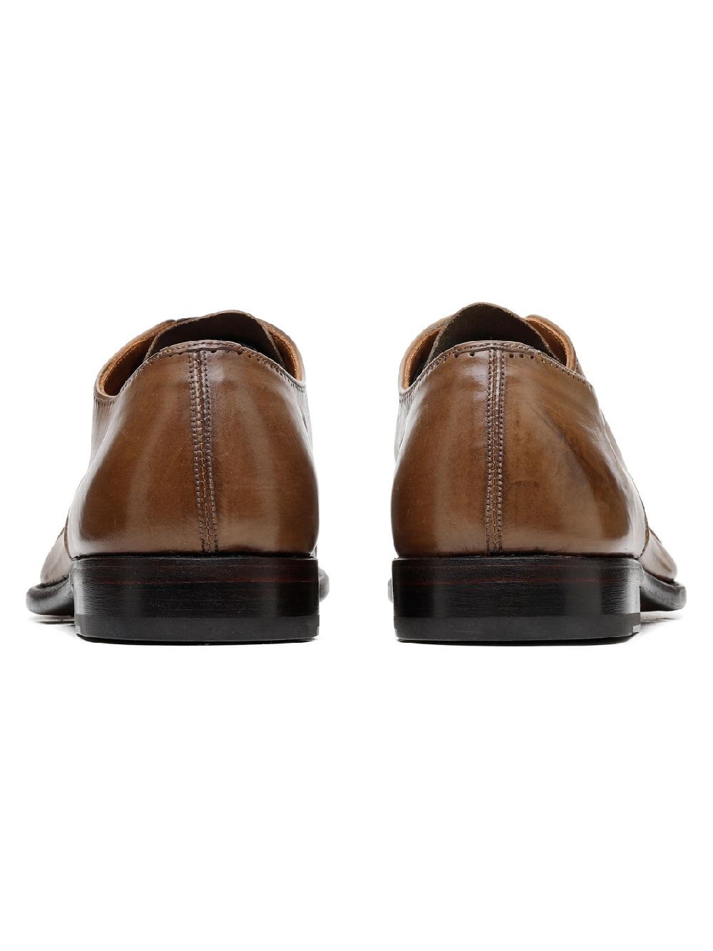 Silvano Sassetti Scarpe Derby con dettagli Brogue Negozio