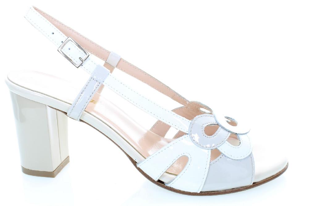 Soffice Sogno Sandalo in pelle effetto vernice Fino Al -60%