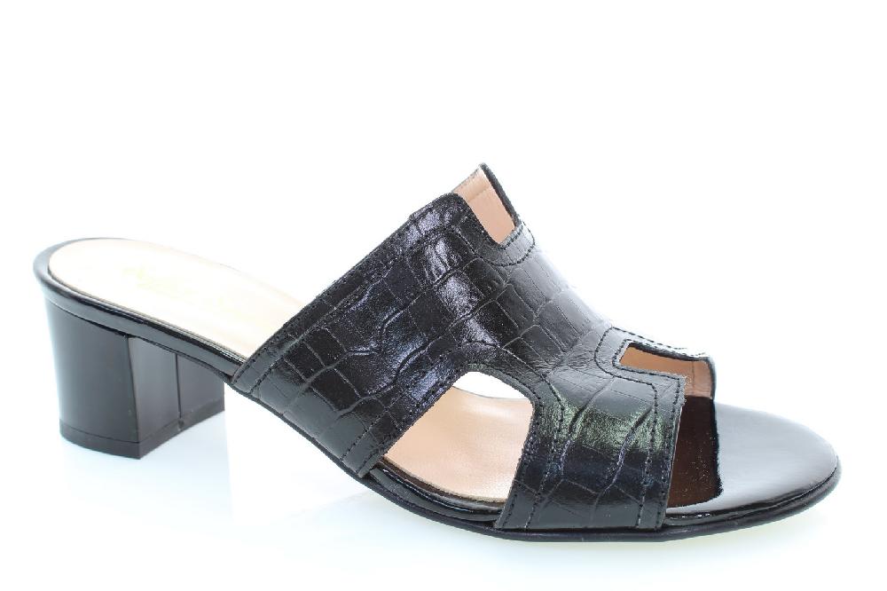 Soffice Sogno Sabot spuntato in pelle suola cuoio Outlet