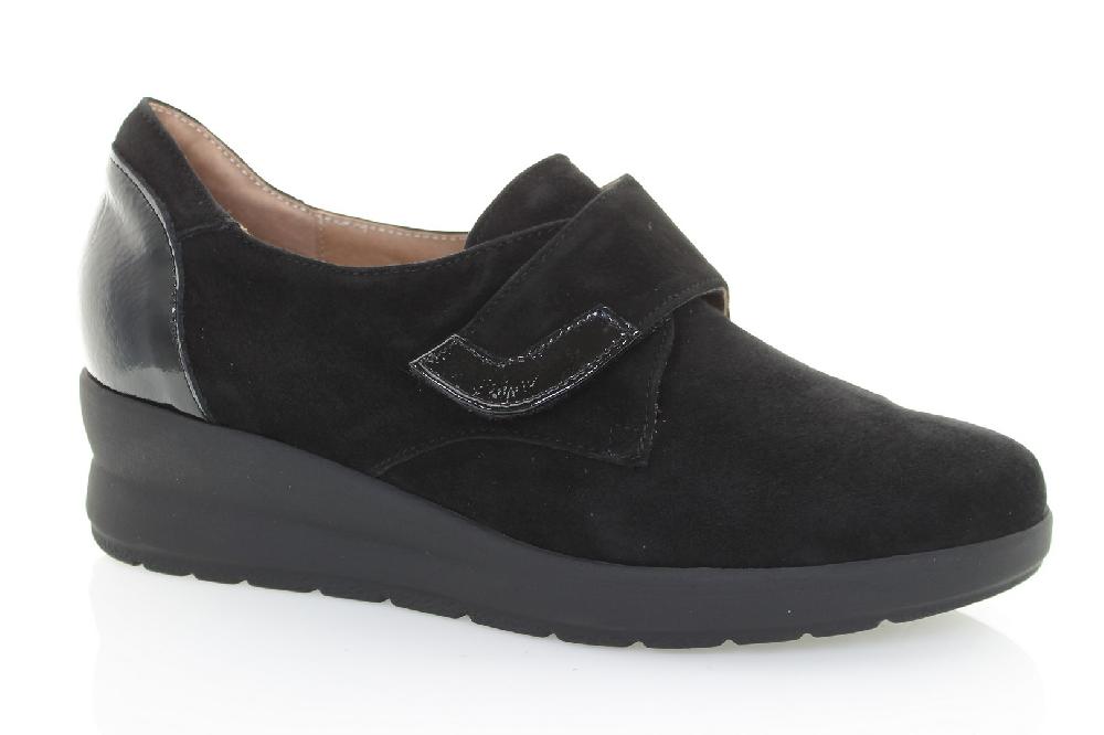 Soffice Sogno Scarpa in camoscio con strappo Sottocosto