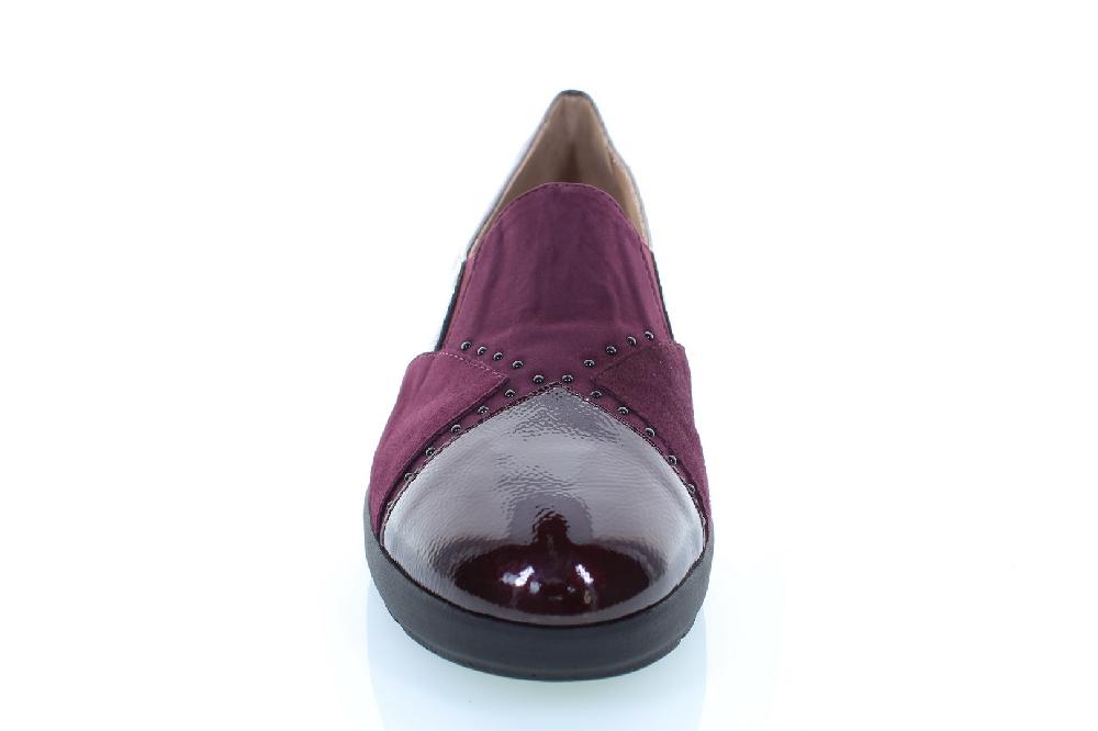 Soffice Sogno Slip on in pelle con borchiette Convenienza