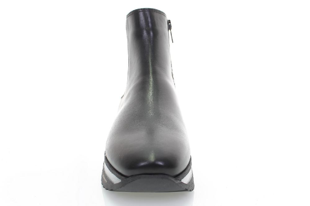 Soffice Sogno Stivaletto in pelle con elastico In vendita