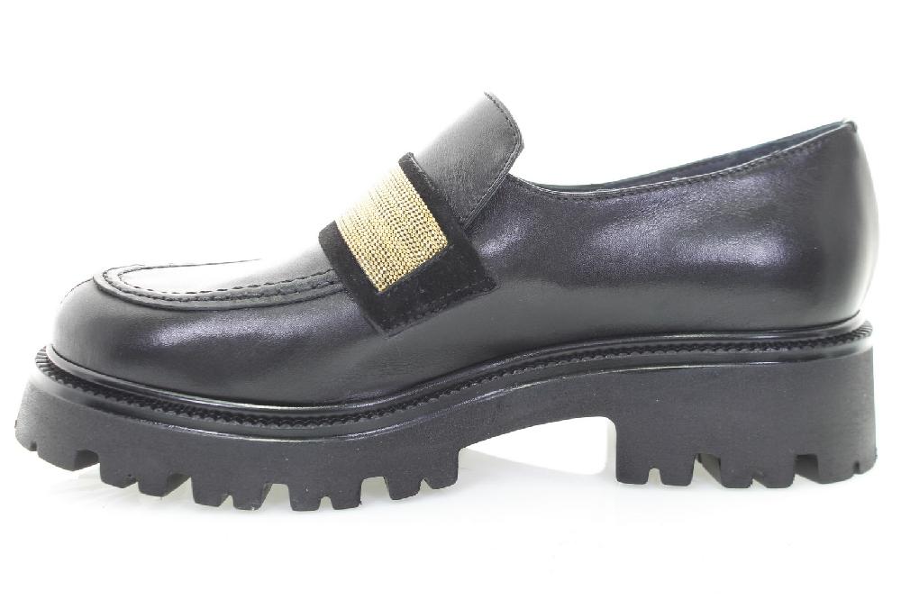 Soffice Sogno Mocassino in pelle con ornamento Online