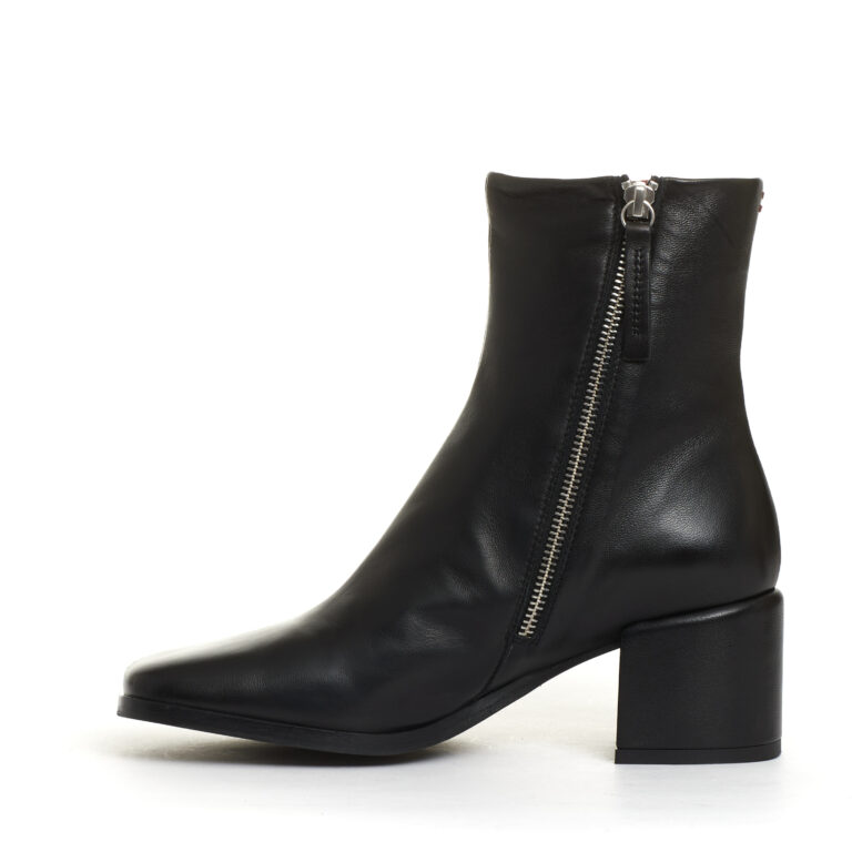 Sorelle Perego stivaletto pelle nera tacco 60 mm In Saldo