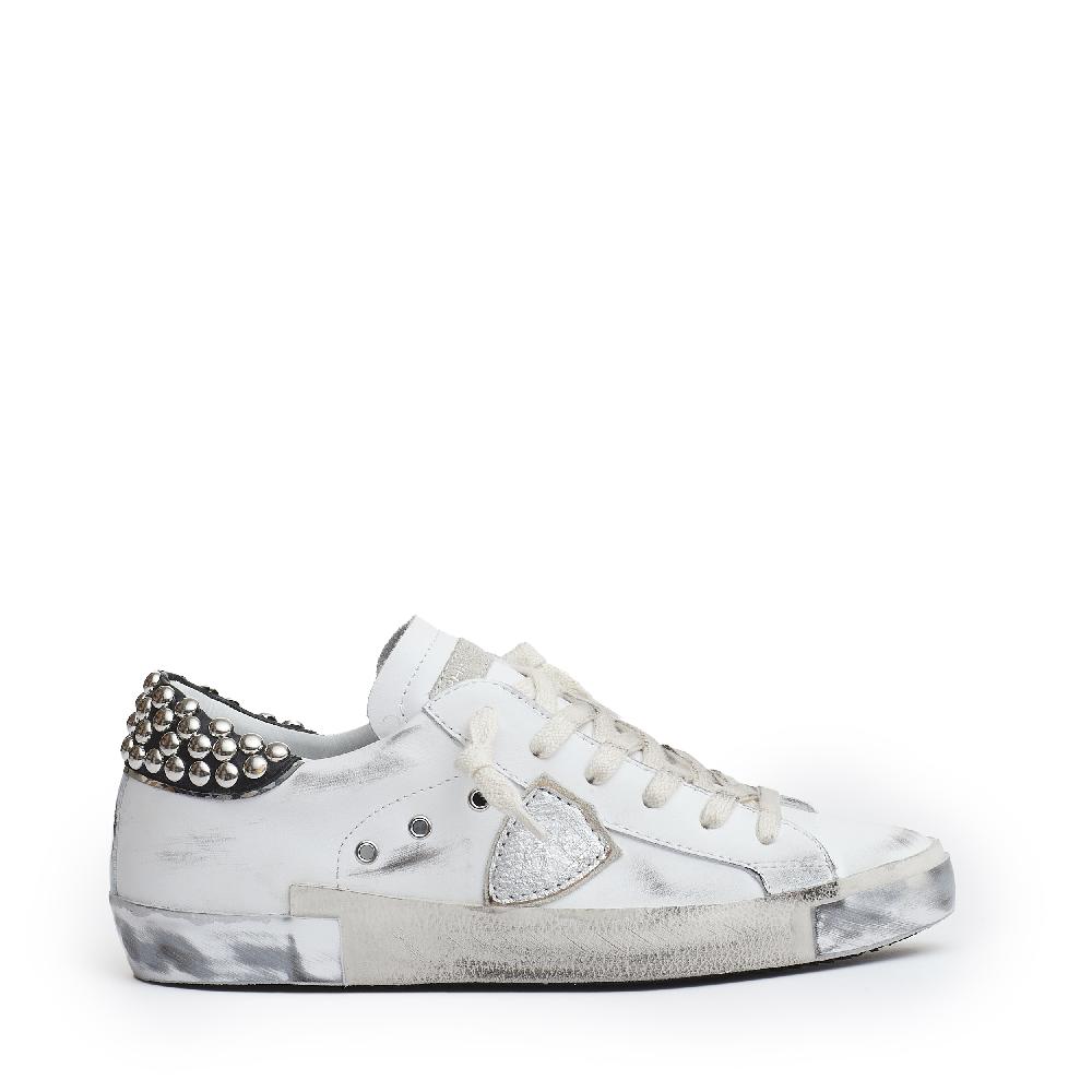 Sorelle Perego Paris pelle bianca con borchie Novità