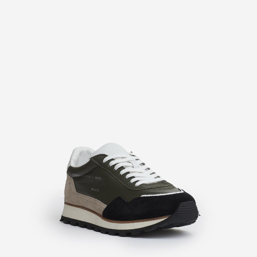 Sorelle Perego running 86er pelle verde camoscio beige e nero In Linea