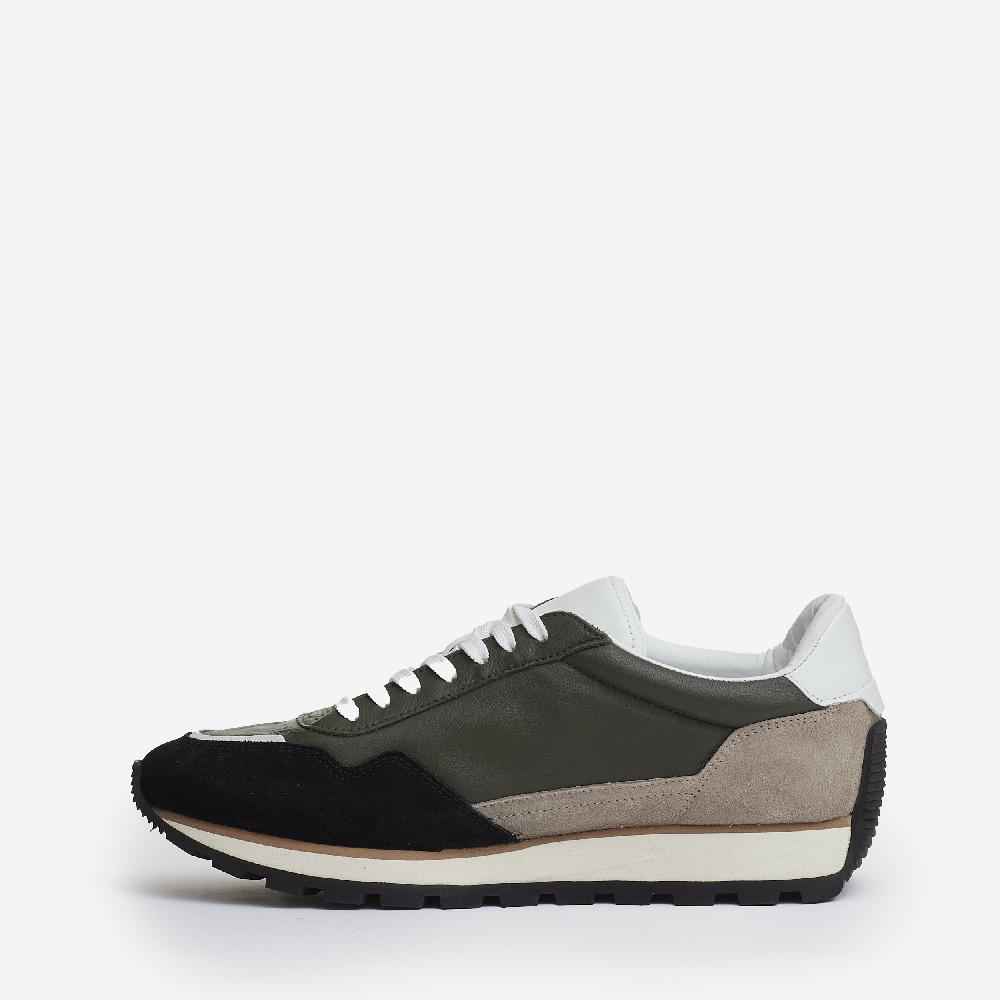 Sorelle Perego running 86er pelle verde camoscio beige e nero In Linea