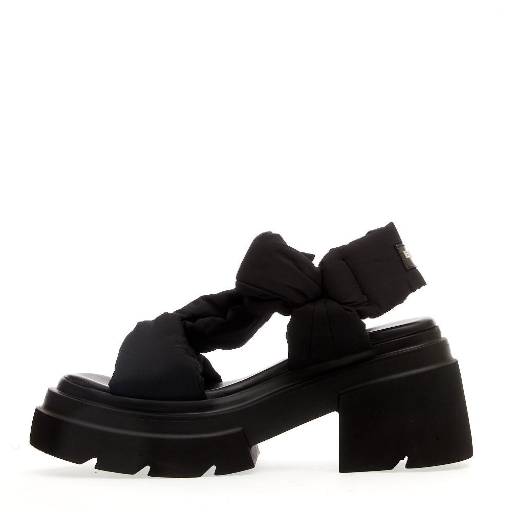 Sorelle Perego sandalo fondo gomma in tessuto nero Fornitura limitata