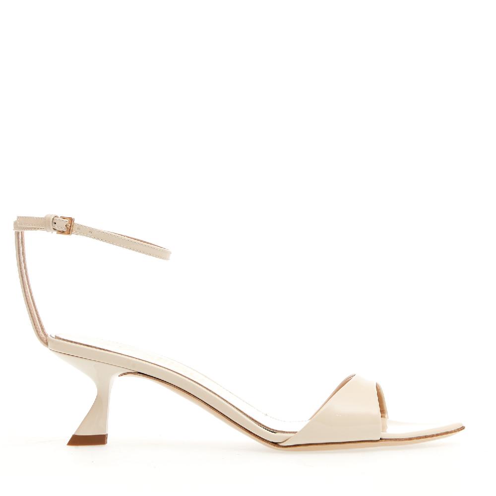 Sorelle Perego sandalo vernice burro tacco 50 mm Offerta Anniversario