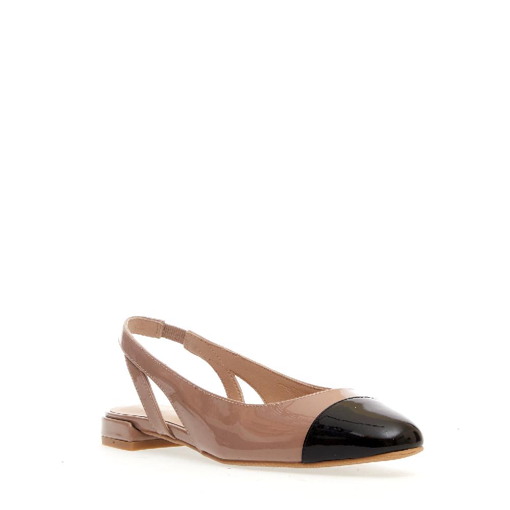 Sorelle Perego slingback bassa vernice nude e nero Latest fashion