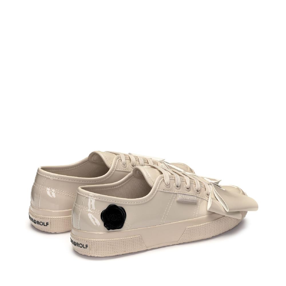 Superga 2750 VEGAN PATENT MATERIALBEIGE Offerta temporanea