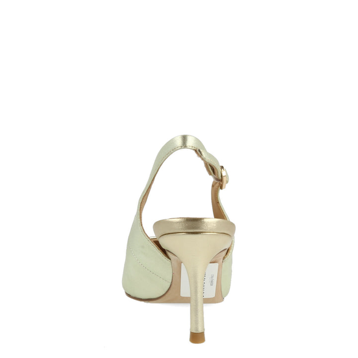 Uma Parker Chanel in Nappa Metal Platino Nuovo