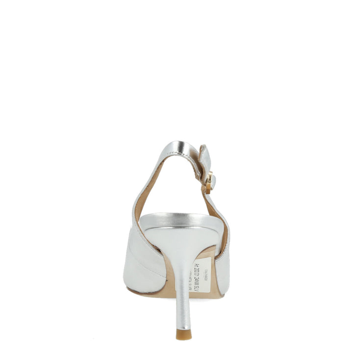 Uma Parker Chanel in Nappa Metal Argento Online