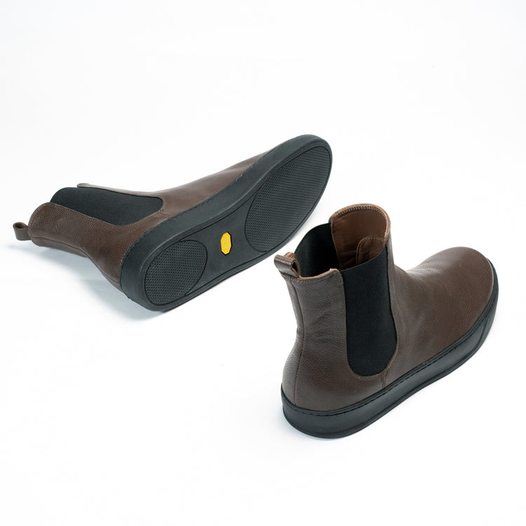 Via Mercanti Arturo Dollaro Moro - Stivaletto sportivo Beatles da uomo. – VIAMERCANTI Convenienza