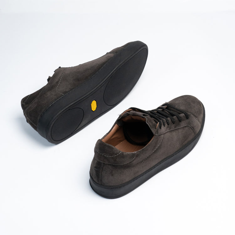 Via Mercanti Jack Asphalt Velour - Scarpe sportive da uomo – VIAMERCANTI Italia